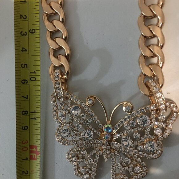 Butterfly Necklace Heavy Rope Chain = Goldtone NEW  Dr 6 In  Black Box - Picture 7 of 12